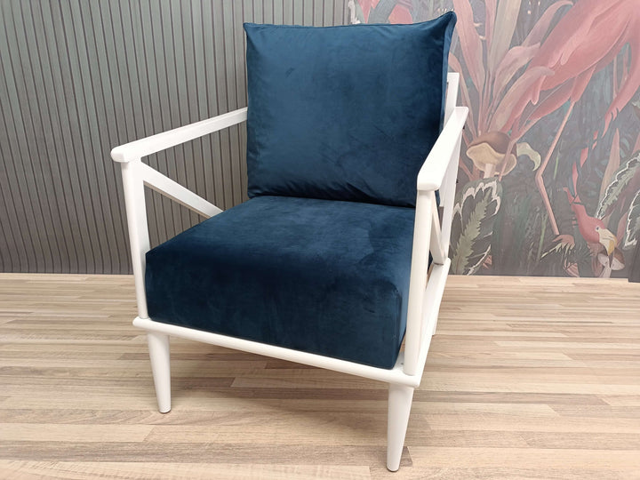 Blue Velvet Dinner Table Chair, Elegant Upholstered Armchair with Natural Legs, White Upholstered Armchair, Armchair in Living Room