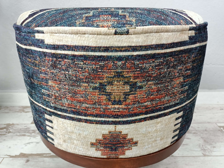 Detailed View Of Upholstered Bench Cushion, Oriental Legs Natural Wooden Decorative Bench, Stylish Round Bench