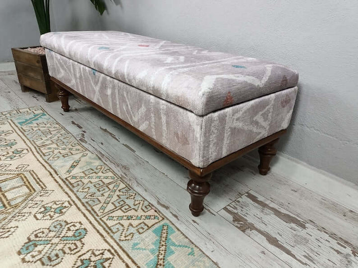 Hallway Trunk Ottoman Bench, Mid Century Modern Upholstered Fabric Bench, Movie To Watch Comfort Bench Mid Century Modern Upholstered Fabric Bench