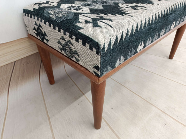 Pet Friendly Upholstered Bench, Modern Bench with Wooden Base Decorative Ottoman Bench With Velvet Upholstered, Breastfeeding Bench