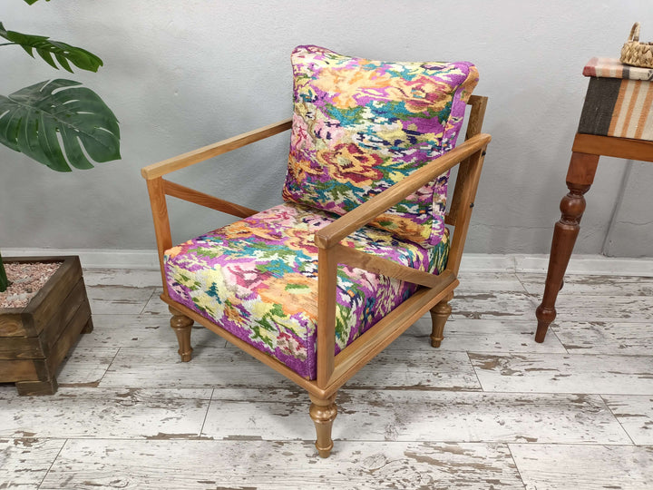 Armchair with Arms, Durable Wood Leg Armchair, Easy To Clean Upholstered Armchair, Kilim Pattern Dining Room Ottoman Armchair, Durable Wood Leg Armchair