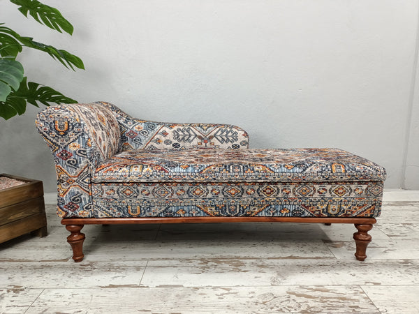 Fabric Upholstered With Wooden Leg Ottoman Chaise Lounge