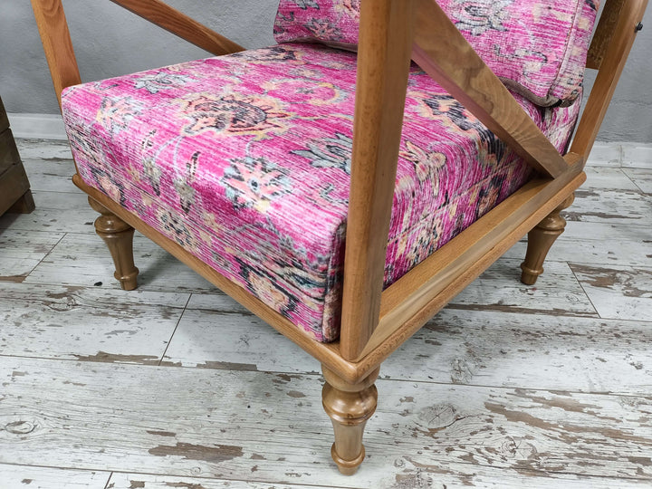 Girlsroom Decorative Velvet Pink Upholstered Armchair, Pink Velvet Upholstered Comfortable Armchair, Modern Upholstered Armchair in Dressing Room, Stylish Contemporary Pattern Upholstered Chair
